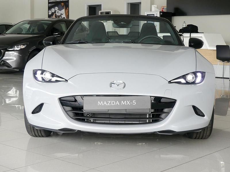 Nuevo Mazda MX5 Prime-Line 131 CV (96 kW) 2025 Gris Descapotable