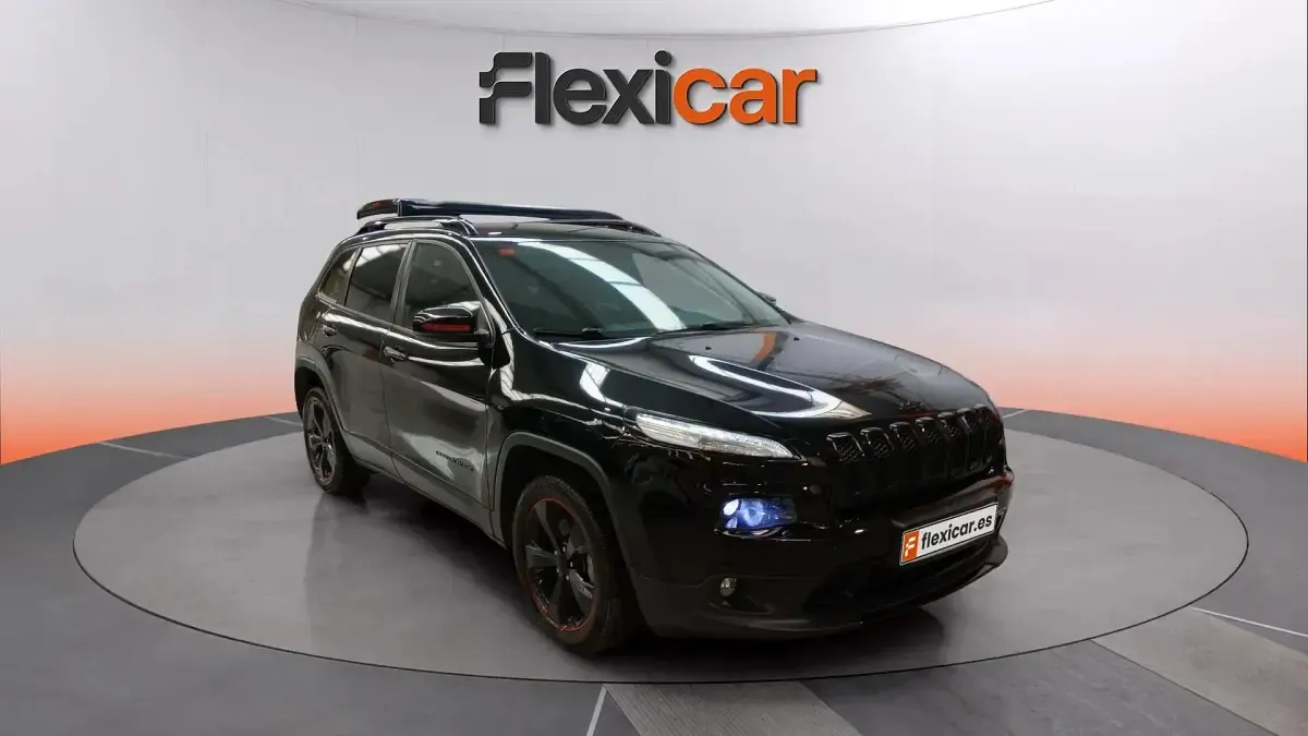 Usado Jeep Cherokee Night Eagle 185 CV (136 kW) 2019 SUV