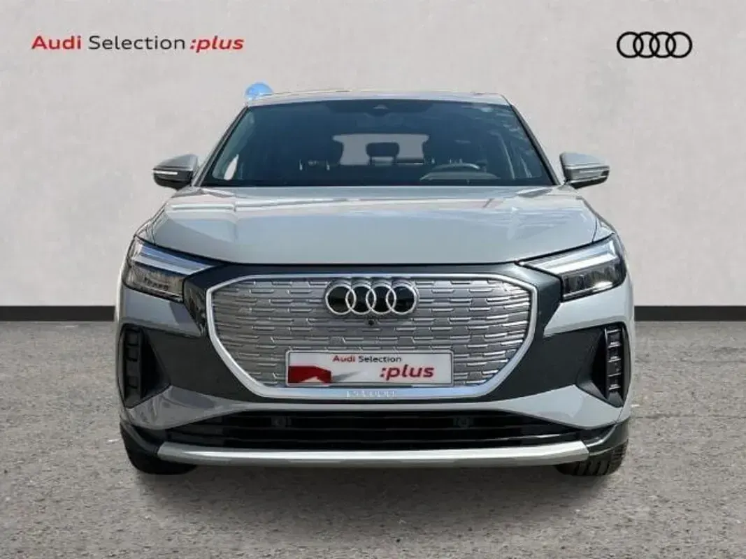 Usado Audi Q4 Sportback e-tron Advanced Plus 150 kW (204 CV) 2026 Gris SUV