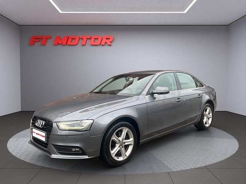 Usado Audi A4 150 CV (110 kW) 2014 Gris / plata Berlina