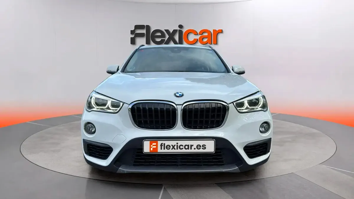 Usado BMW X1 140 CV (102 kW) 2019 Blanco SUV