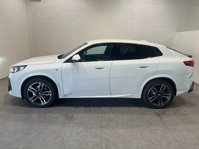 Usado BMW iX2 Comfort Edition 150 kW (204 CV) 2025 SUV