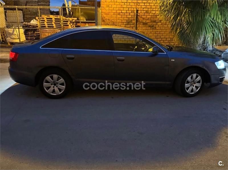 Usado Audi A6 225 CV (165 kW) 2006 Negro Berlina