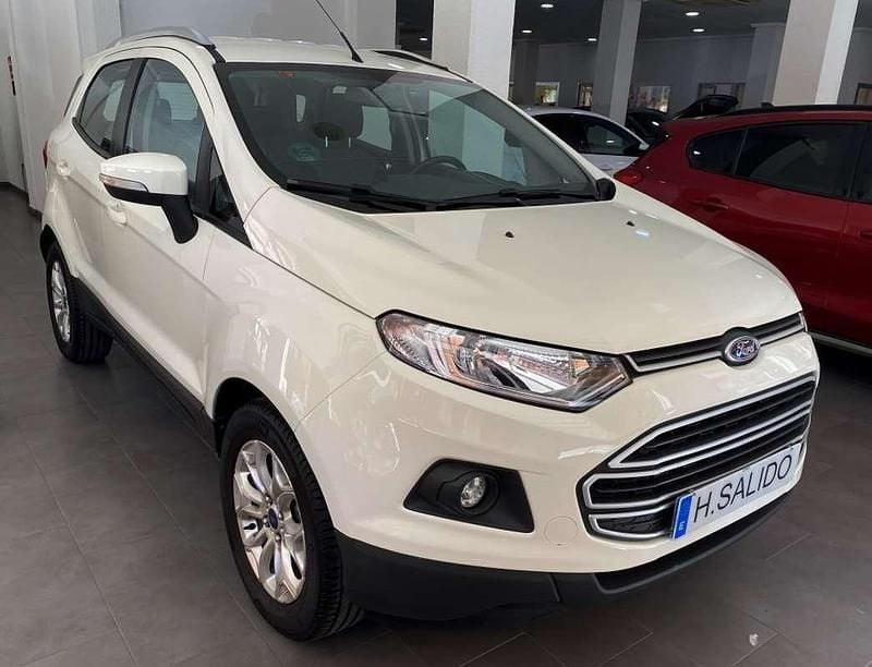 Usado Ford Ecosport Trend 125 CV (91 kW) 2017 Blanco SUV