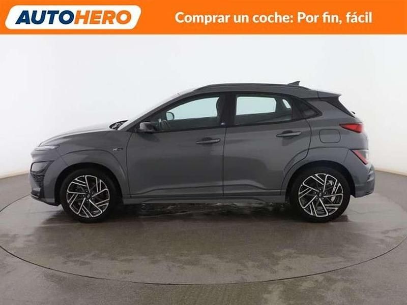 Usado Hyundai Kona N Line 120 CV (88 kW) 2022 Gris SUV
