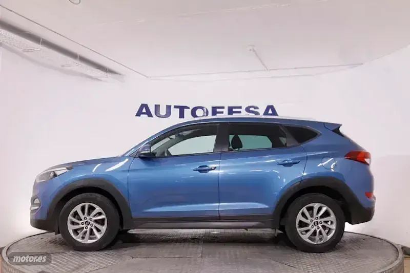 Usado Hyundai Tucson 116 CV (85 kW) 2016 Azul SUV