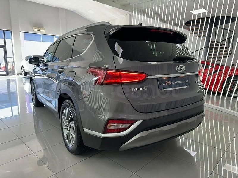 Usado Hyundai Santa Fe Style 200 CV (147 kW) 2021 Gris / plata SUV