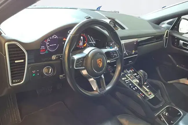 Usado Porsche Cayenne E-Hybrid 462 CV (339 kW) 2022 Negro SUV