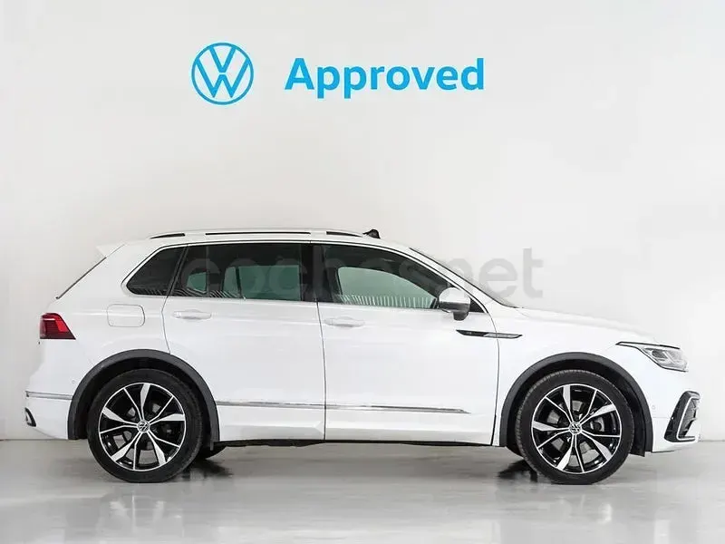 Usado VW Tiguan R-line 200 CV (147 kW) 2020 Blanco SUV