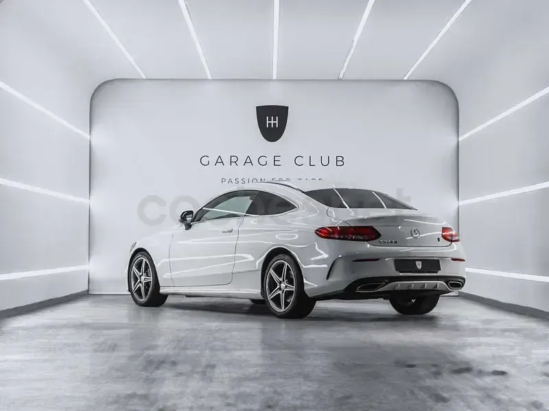 Usado Mercedes C220 170 CV (125 kW) 2015 Blanco Coupe