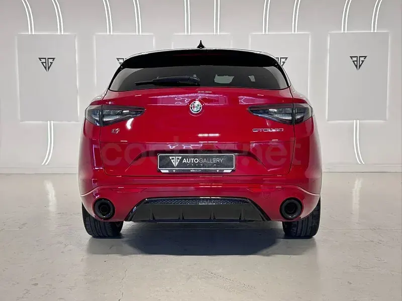 Usado Alfa Romeo Stelvio 280 CV (205 kW) 2024 Rojo SUV