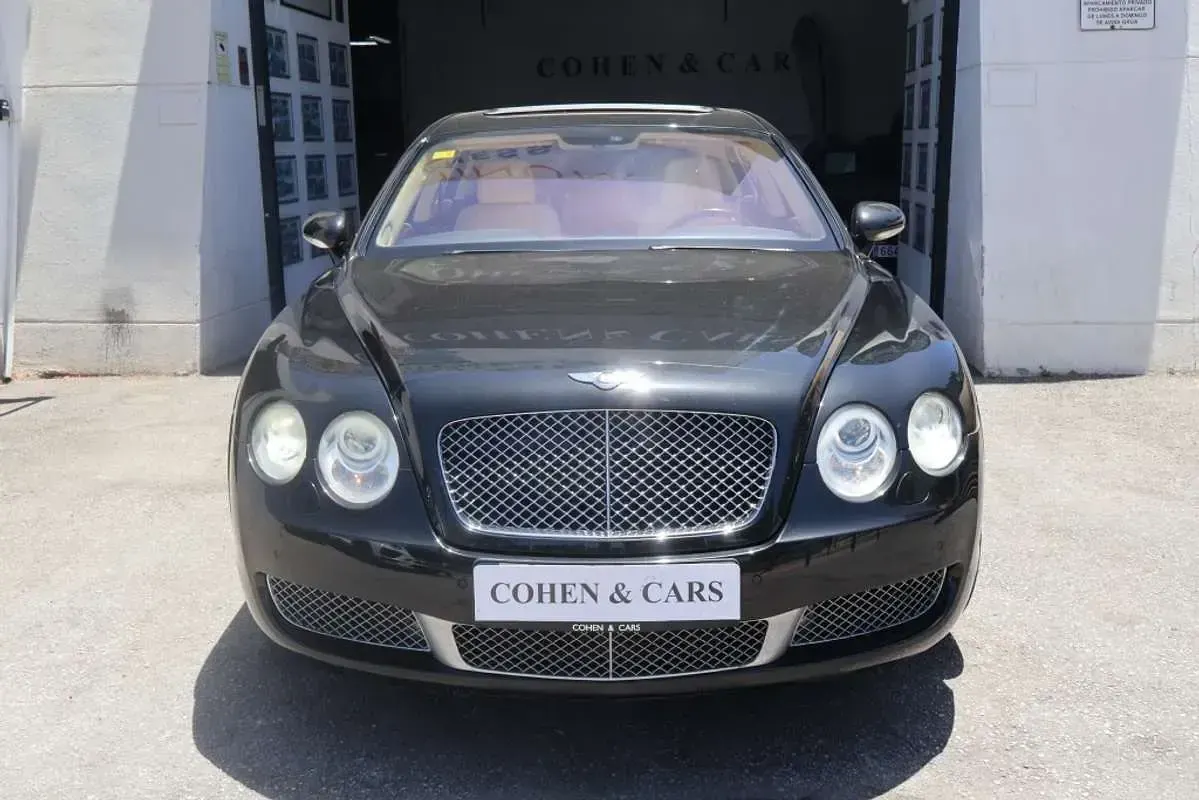 Usado Bentley Continental Flying Spur 559 CV (411 kW) 2006 Negro Berlina