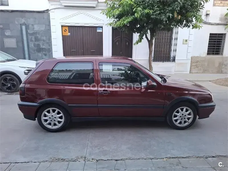 Usado VW Golf III Edition 115 CV (84 kW) 1994 Granate Berlina