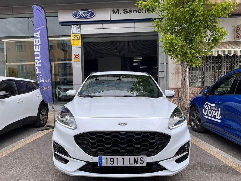 Usado Ford Kuga ST-Line 120 CV (88 kW) 2021 Blanco SUV