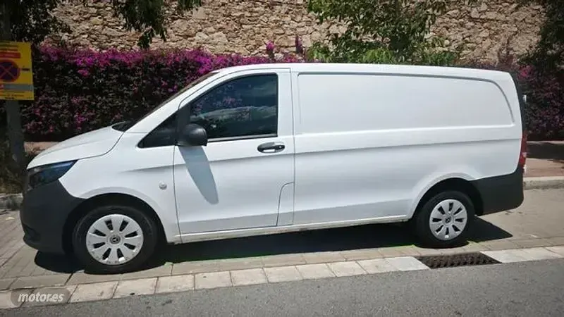 Usado Mercedes Vito 102 CV (75 kW) 2020 Blanco Van