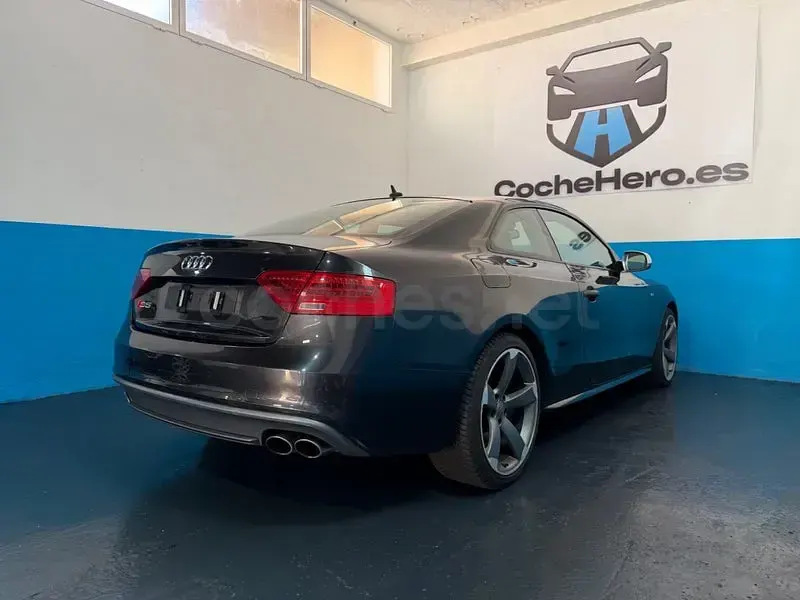 Usado Audi S5 333 CV (244 kW) 2013 Gris / plata Coupe