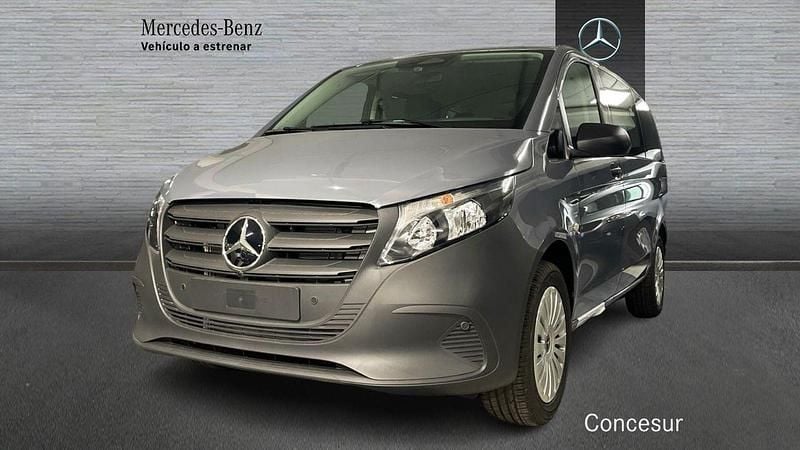 Gris Nuevo 2025 Mercedes Vito Familiar | 50.240 € (Super precio) - Imagen 1/4
