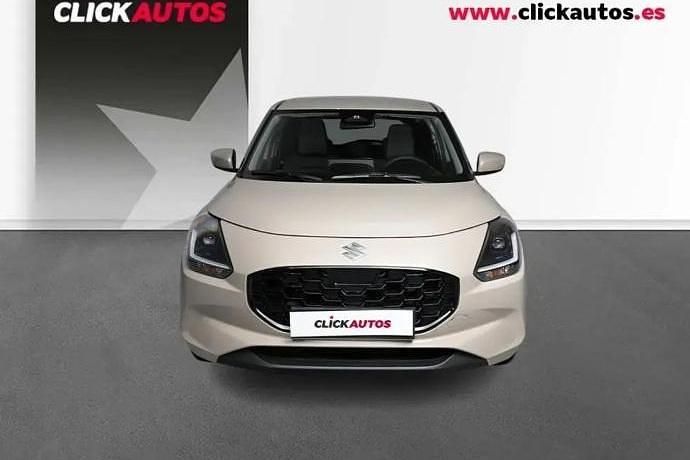 Usado Suzuki Swift 83 CV (61 kW) 2025 Beige Utilitario