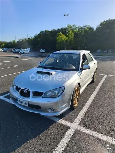 Usado Subaru Impreza 230 CV (169 kW) 2006 Gris / plata Familiar