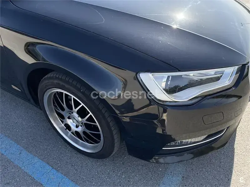 Usado Audi A3 122 CV (89 kW) 2014 Negro Berlina