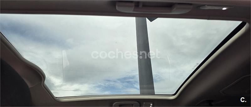 Usado Citroën C4 Picasso Shine 120 CV (88 kW) 2017 Blanco Monovolumen