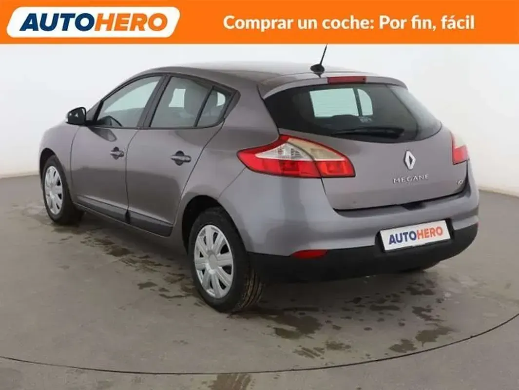 Usado Renault Mégane Business 95 CV (69 kW) 2015 Gris Utilitario