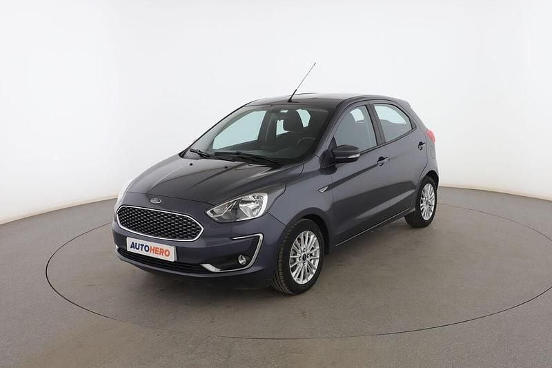 Gris Usado 2018 Ford Ka Plus Ultimate Utilitario | 10.799 € (Un poco caro) - Imagen 1/3