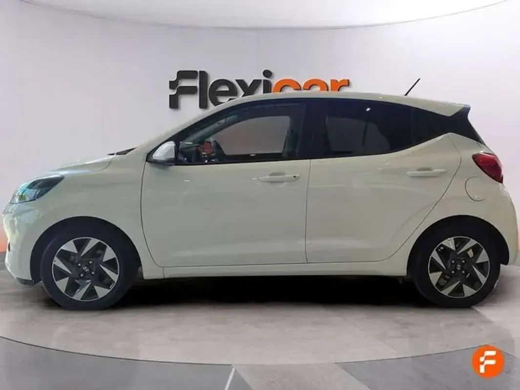 Usado Hyundai i10 67 CV (49 kW) 2024 Blanco Utilitario