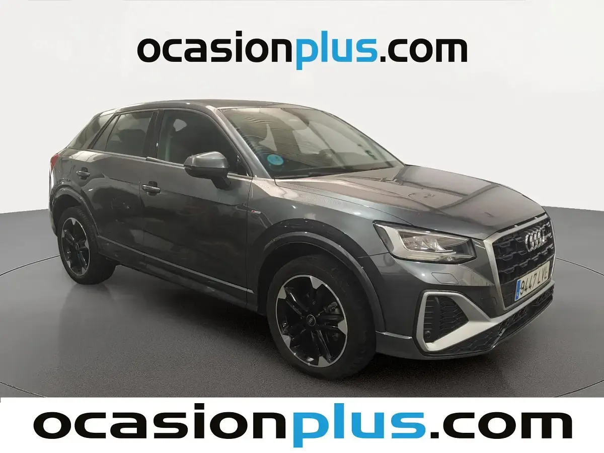 Usado Audi Q2 S-Line 116 CV (85 kW) 2021 Gris SUV