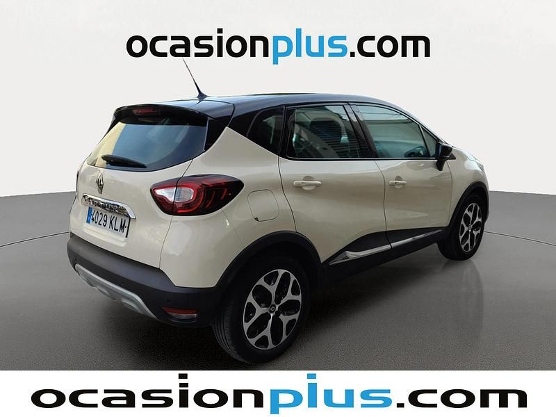 Usado Renault Captur Zen 90 CV (66 kW) 2018 Beige SUV