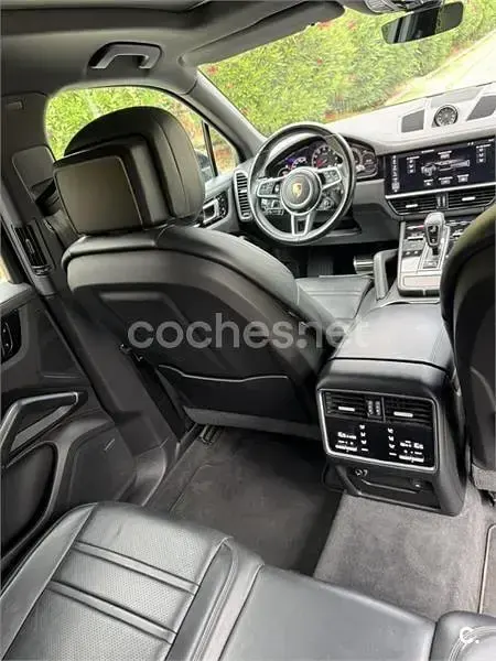 Usado Porsche Cayenne S 420 CV (308 kW) 2018 Negro SUV