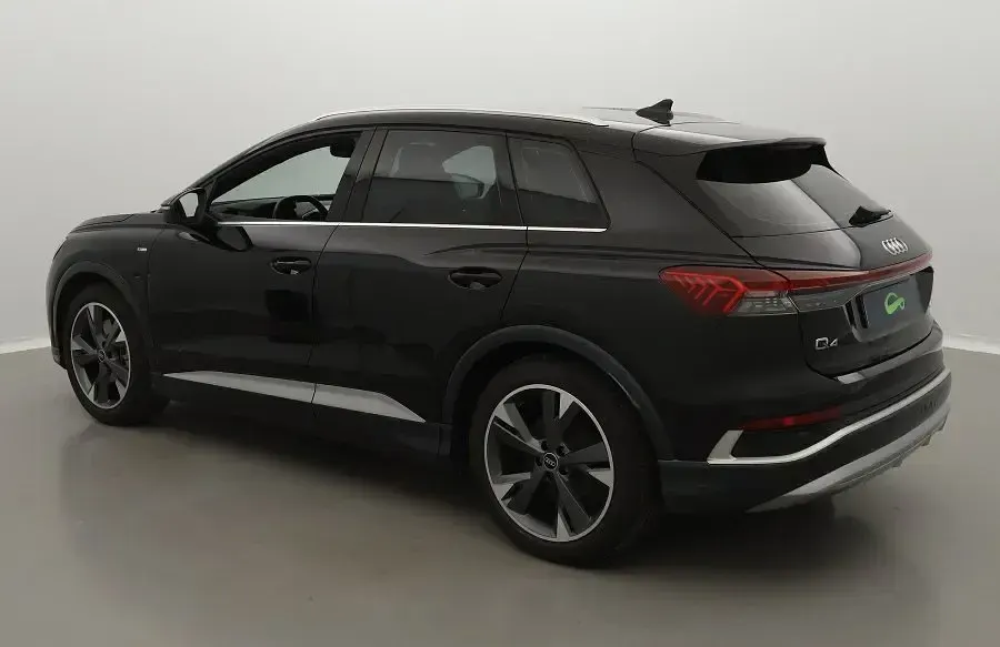 Usado Audi Q4 e-tron 150 kW (204 CV) 2022 SUV