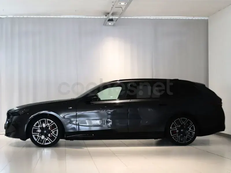 Usado BMW i5 Comfort Edition 442 kW (601 HP) 2025 Eléctrico Sedan