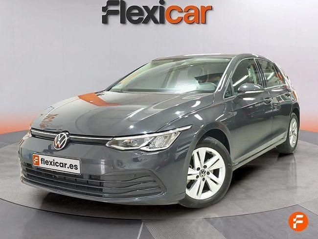 Gris Usado 2022 VW Golf VIII Life Berlina | 24.790 € (Precio justo) - Imagen 1/1