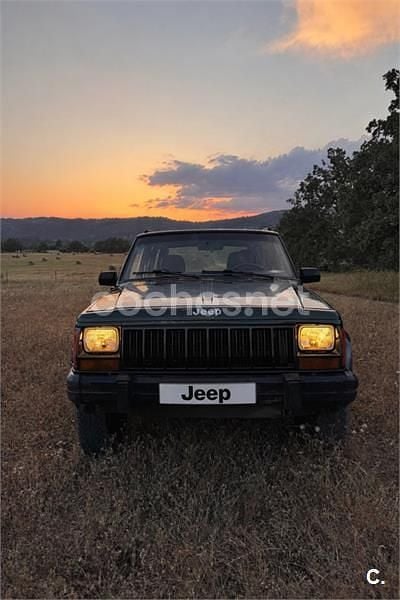 Usado Jeep Grand Cherokee Laredo 115 CV (84 kW) 1996 Verde SUV