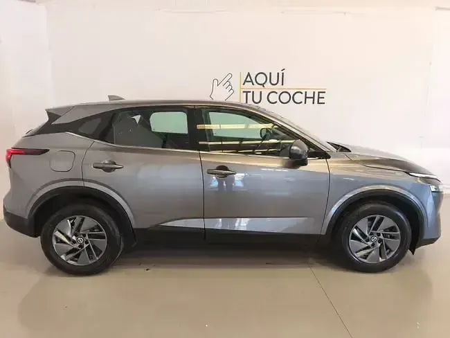 Usado Nissan Qashqai Acenta 158 CV (116 kW) 2021 Gris SUV