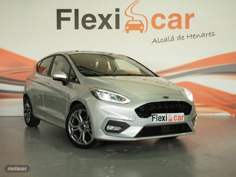 Gris Usado 2021 Ford Fiesta ST-Line Utilitario | 14.990 € (Un poco caro) - Imagen 1/4