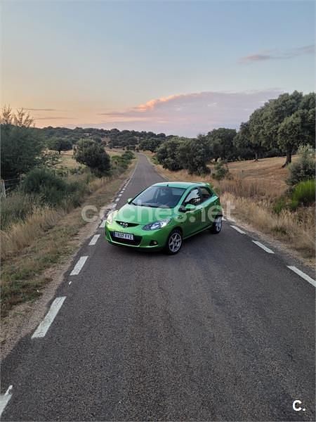 Verde Usado 2008 Mazda 2 Active Berlina | 4500 € (Precio justo) - Imagen 1/4