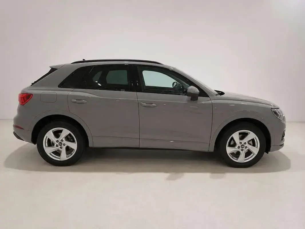 Usado Audi Q3 Advanced 150 CV (110 kW) 2025 Gris SUV