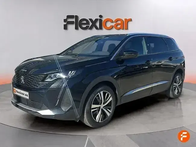 Usado Peugeot 5008 Allure 130 CV (95 kW) 2024 Negro SUV