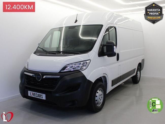 Usado Opel Movano 120 CV (88 kW) 2023 Blanco Berlina