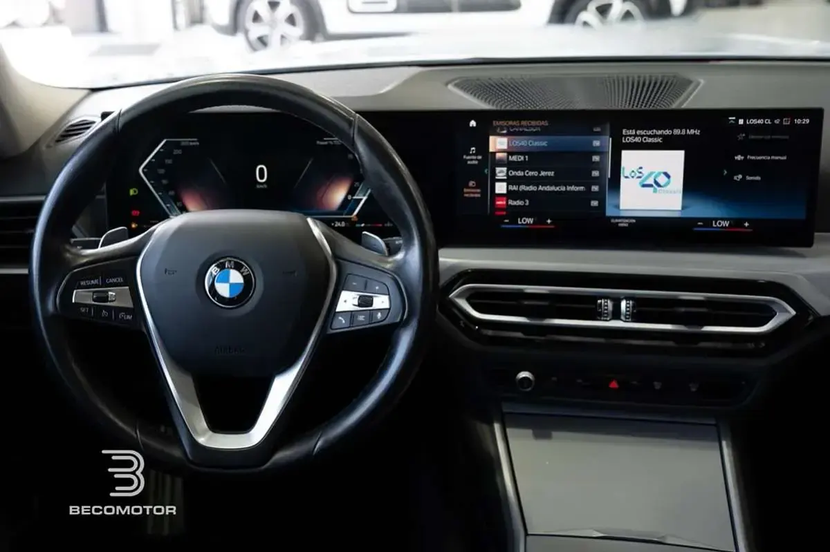 Usado BMW 318 150 CV (110 kW) 2022 Blanco Familiar