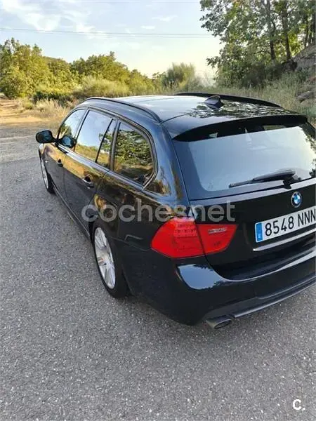 Usado BMW 320 177 CV (130 kW) 2010 Negro Familiar