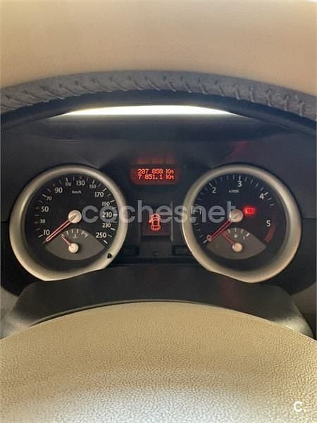 Usado Renault Mégane II Dynamique 120 CV (88 kW) 2005 Gris / plata Berlina