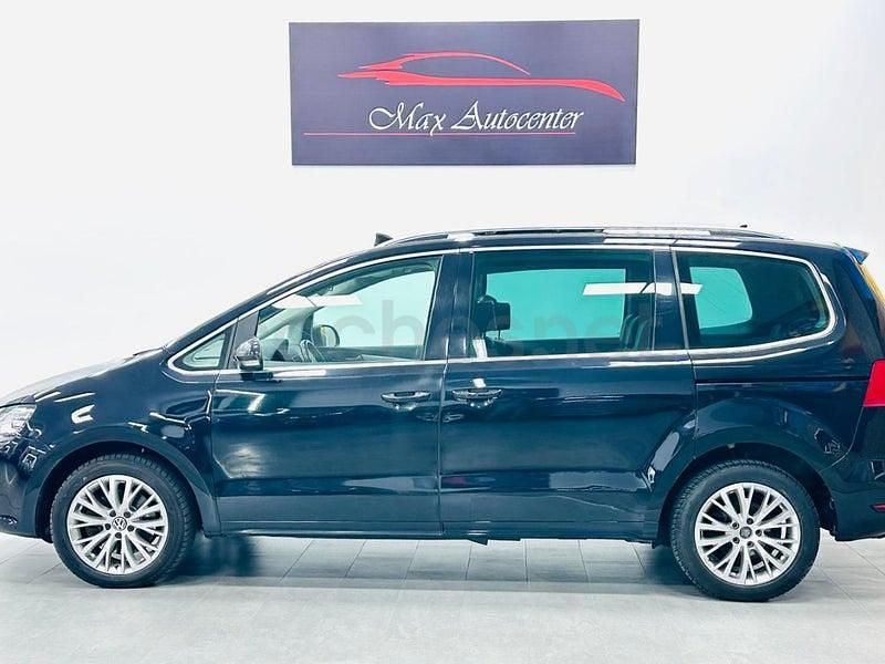 Usado VW Sharan Sport 140 CV (102 kW) 2013 Negro Monovolumen