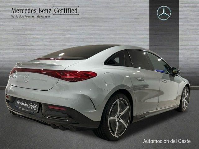 Usado Mercedes EQE350 Edition 214 kW (292 CV) 2023 Manufaktur gris alpino Berlina