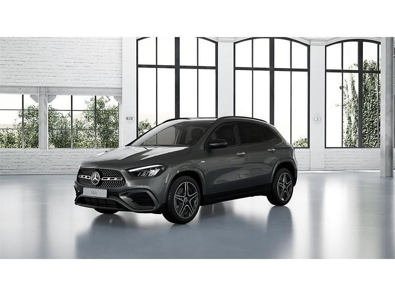 Gris montaña Usado 2024 Mercedes GLA250 SUV | 53.812 € - Imagen 1/4
