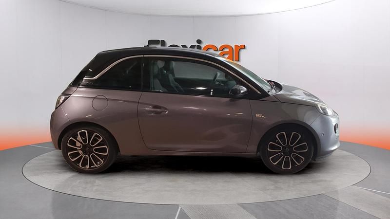 Usado Opel Adam Glam 101 CV (74 kW) 2018 Gris Utilitario