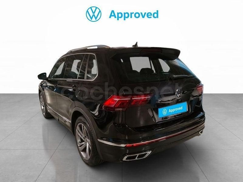 Usado VW Tiguan R-line 150 CV (110 kW) 2021 Negro SUV