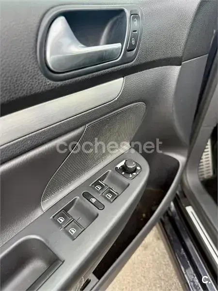 Usado VW Golf V GTI 200 CV (147 kW) 2007 Negro Berlina